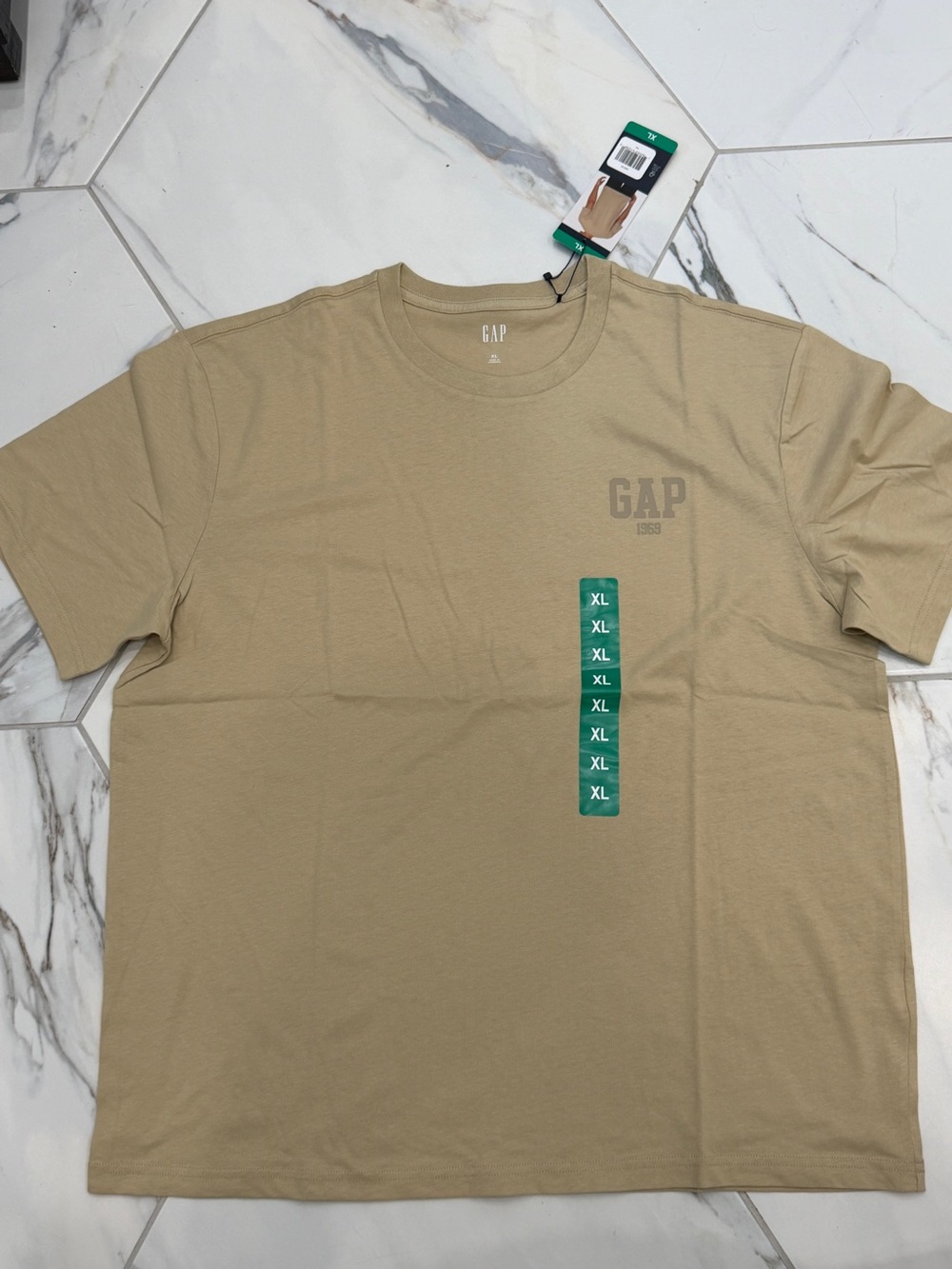 Gap Men’s Logo T-Shirt NWT Size XL Beige